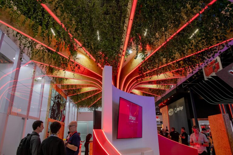 BTOS Montadora: Soluções Inovadoras e Personalizadas para Stands de Eventos