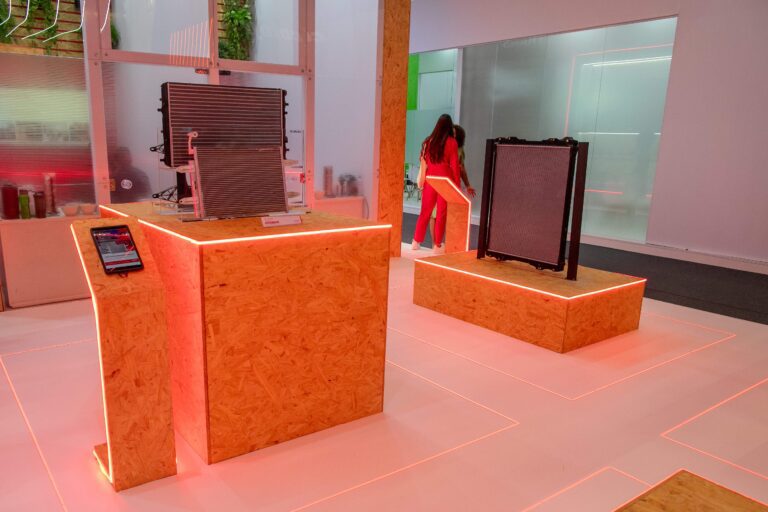 BTOS Montadora: Soluções Inovadoras e Personalizadas para Stands de Eventos