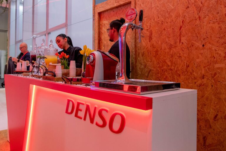 BTOS Montadora: Soluções Inovadoras e Personalizadas para Stands de Eventos