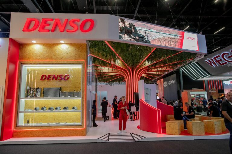 BTOS Montadora: Soluções Inovadoras e Personalizadas para Stands de Eventos