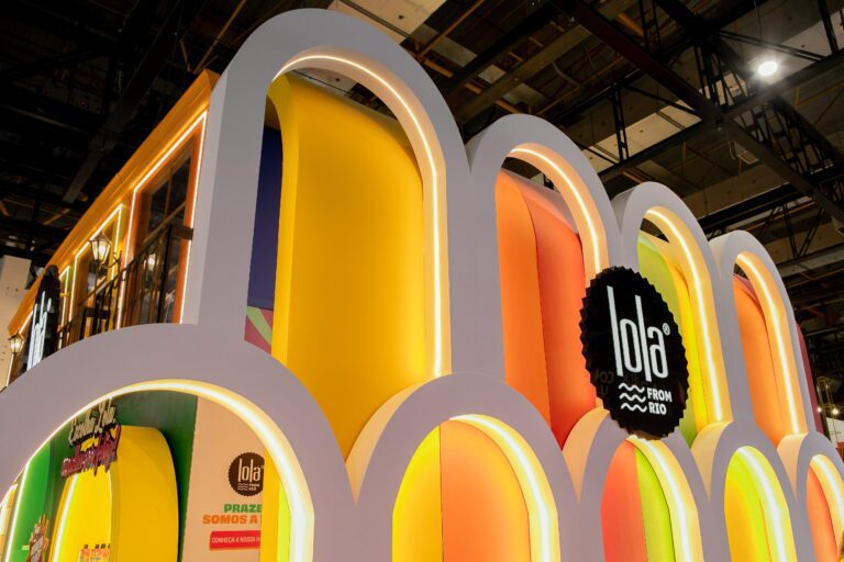 BTOS Montadora: Soluções Inovadoras e Personalizadas para Stands de Eventos