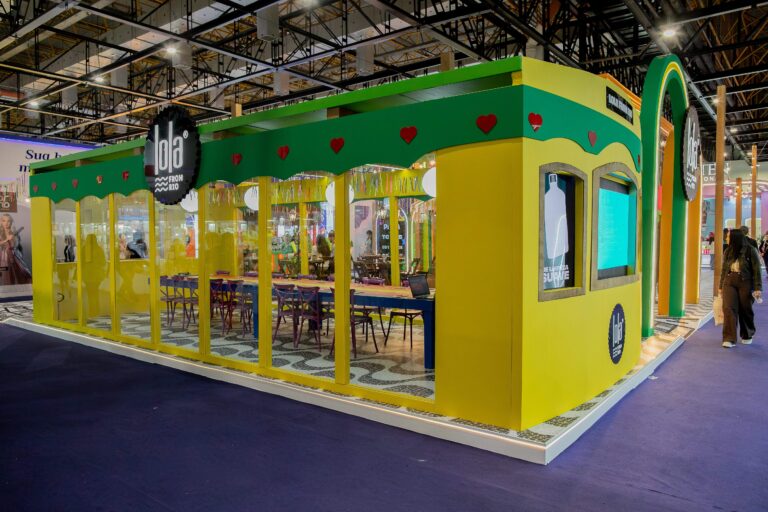 BTOS Montadora: Soluções Inovadoras e Personalizadas para Stands de Eventos