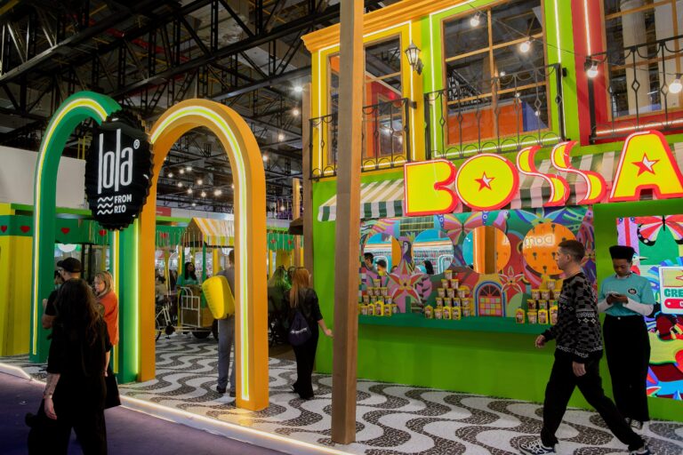 BTOS Montadora: Soluções Inovadoras e Personalizadas para Stands de Eventos