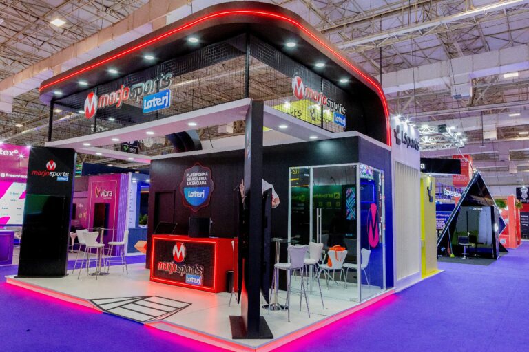 BTOS Montadora: Soluções Inovadoras e Personalizadas para Stands de Eventos