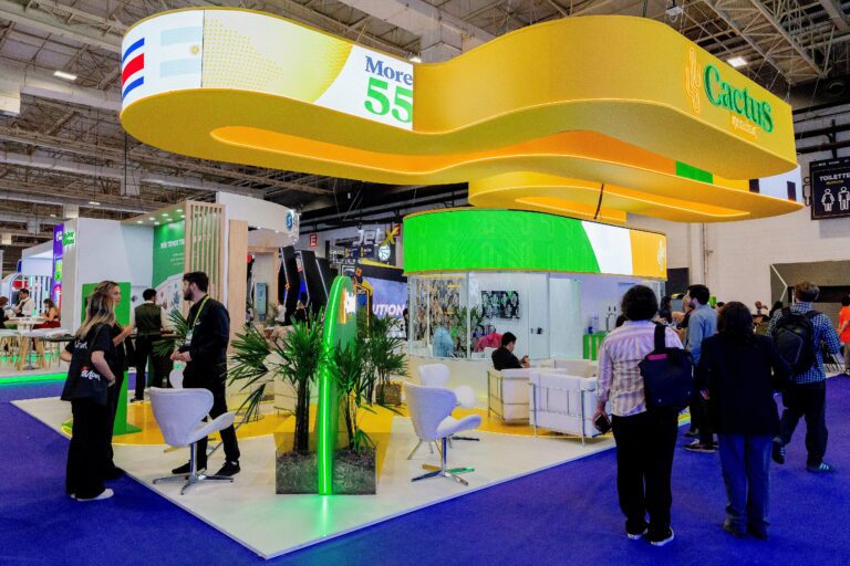 BTOS Montadora: Soluções Inovadoras e Personalizadas para Stands de Eventos