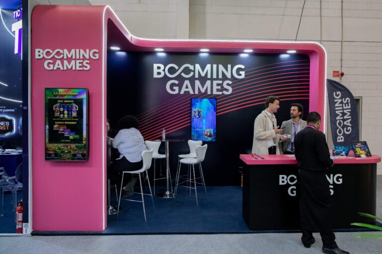 BTOS Montadora: Soluções Inovadoras e Personalizadas para Stands de Eventos